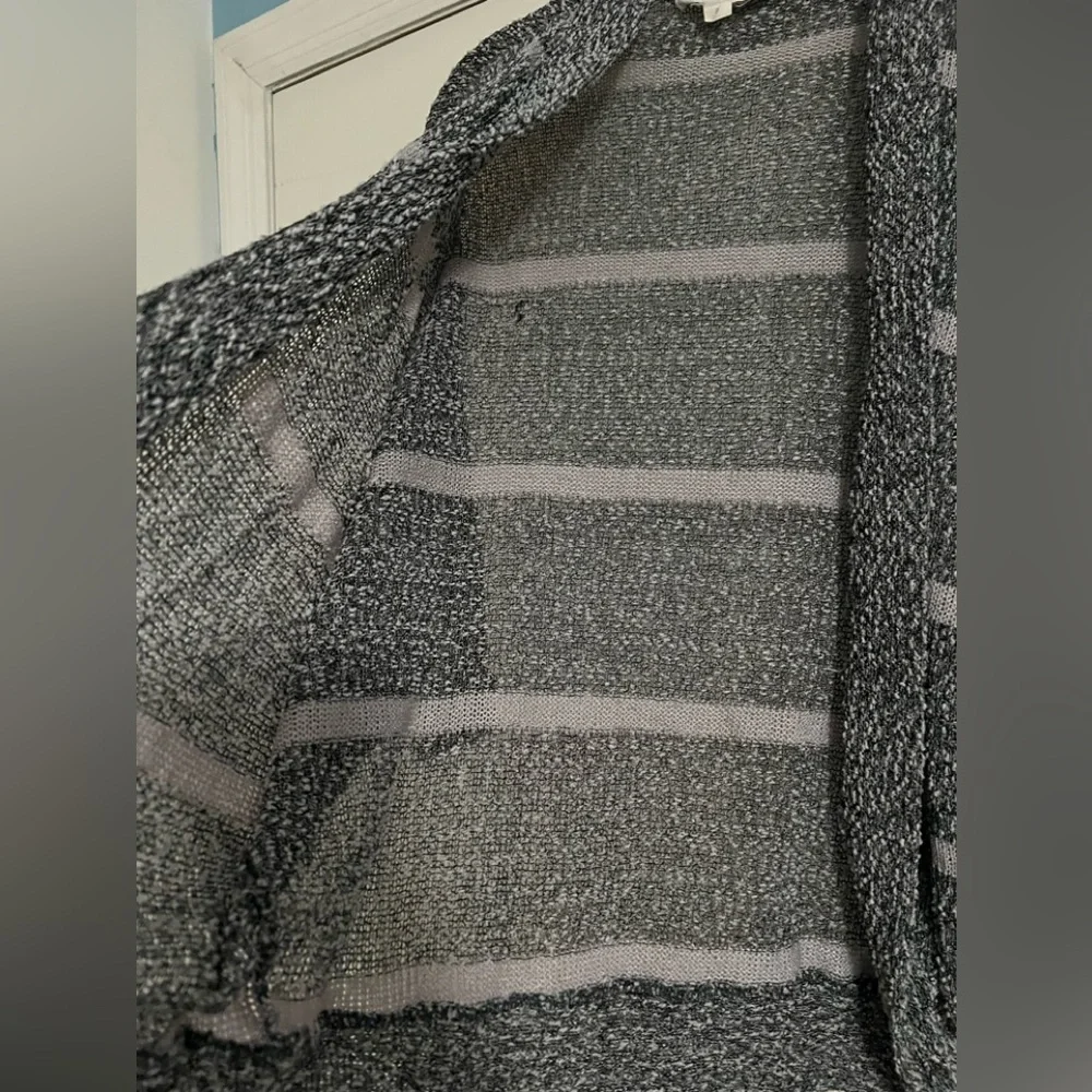 lightweight drapey semi sheer open front sweater three quarter sleeves - Picture 3 of 5